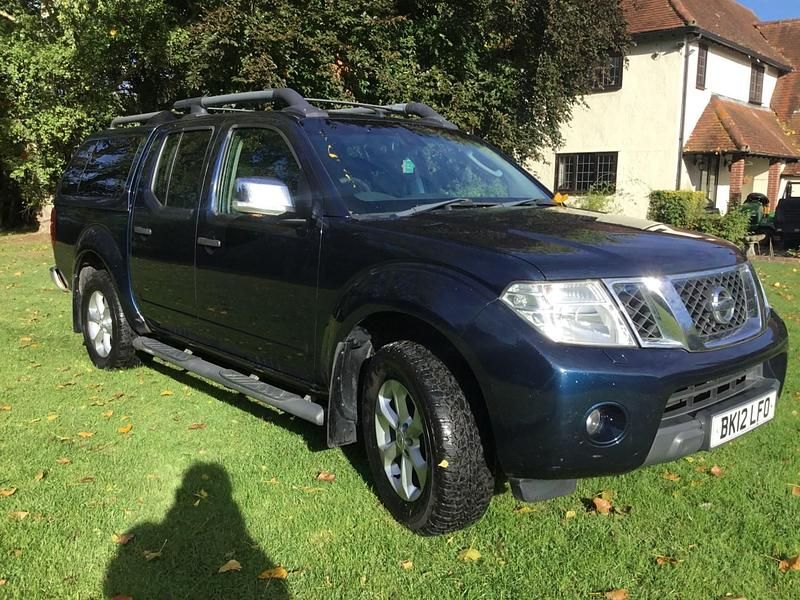 Blue Used 2012 Nissan Navara Tekna Pickup | £5,995 (Fair price) - Image 1/4