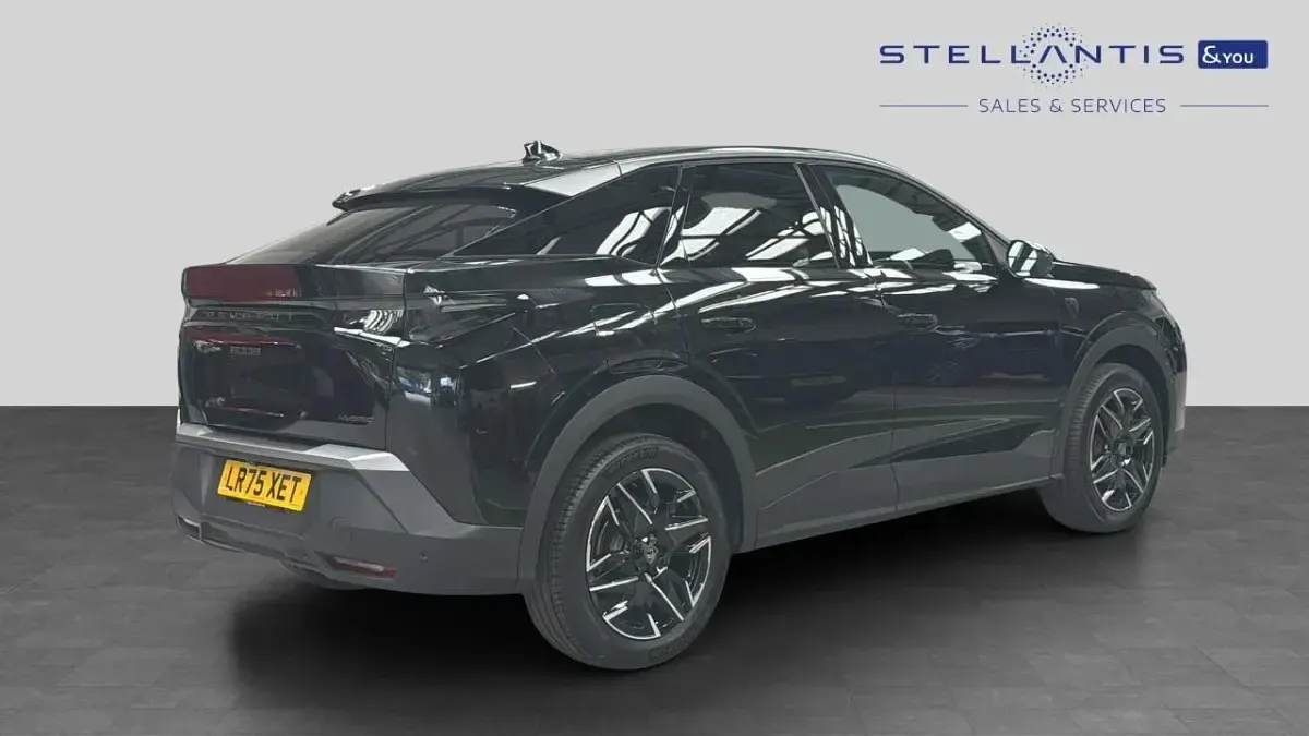 New Peugeot 3008 GT 143 HP (105 kW) 2025 Black SUV