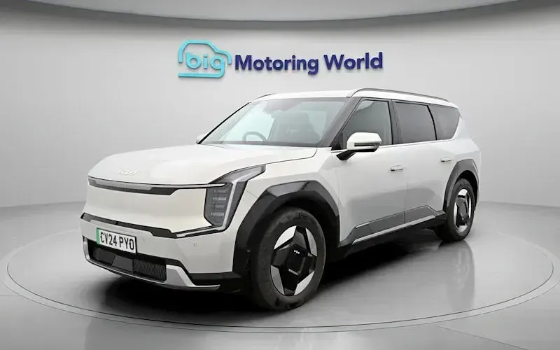 Usado Kia EV9 Air 149 kW (203 HP) 2026 SUV