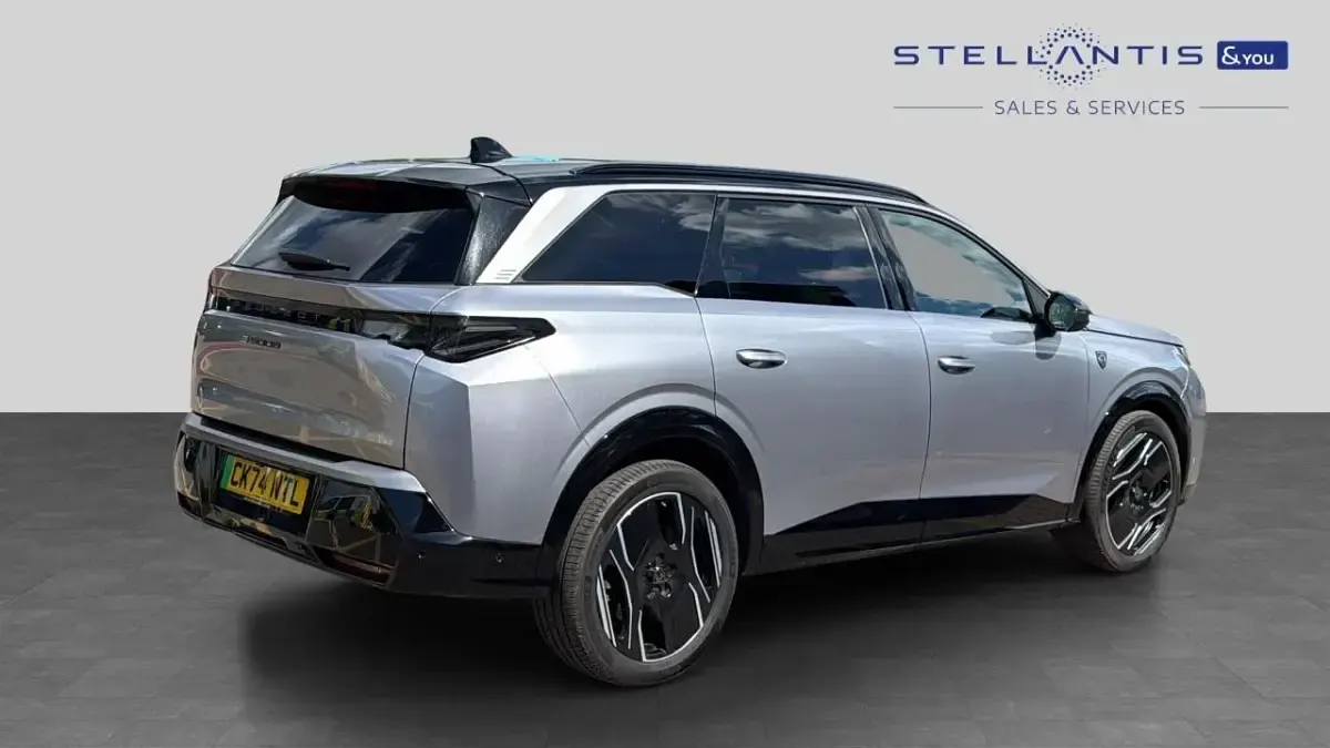 Used Peugeot 5008 GT 152 kW (207 HP) 2024 Grey SUV