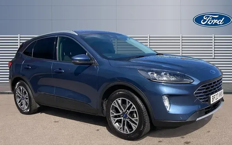 Używany Ford Kuga Titanium 150 KM (110 kW) 2023 SUV