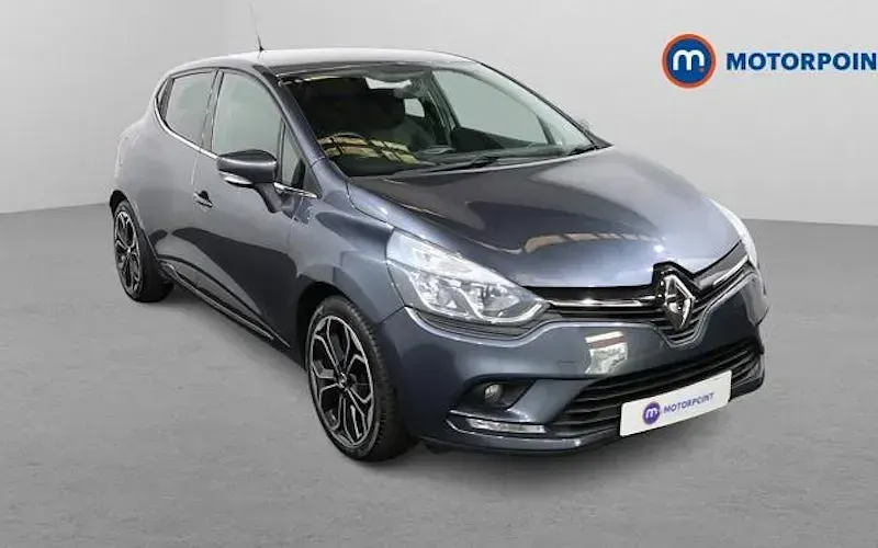 Used Renault Clio Iconic 90 HP (66 kW) 2019 Hatchback