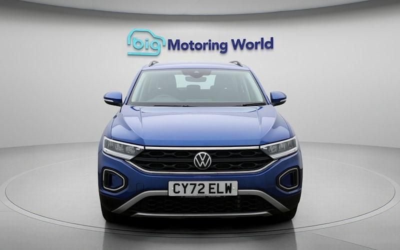 Used VW T-Roc Life 150 HP (110 kW) 2024 SUV