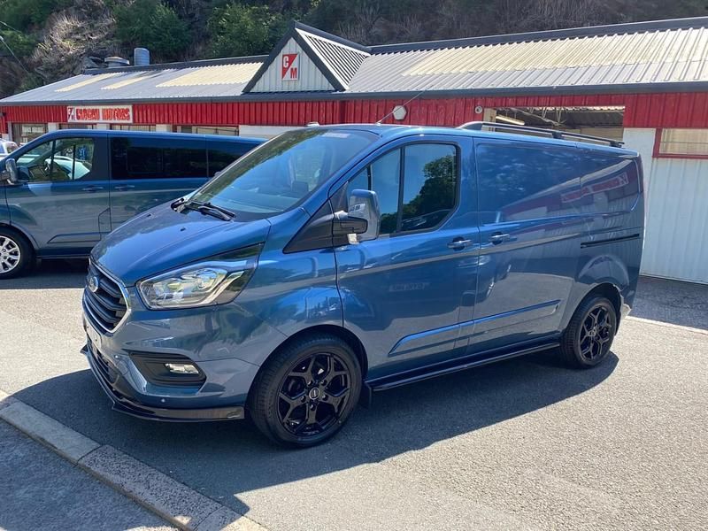 Used Ford Transit Custom Limited 130 HP (95 kW) 2021 Blue Van
