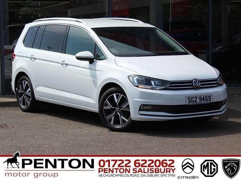 White Used 2021 VW Touran SEL MPV | £19,490 (Good price) - Image 1/4