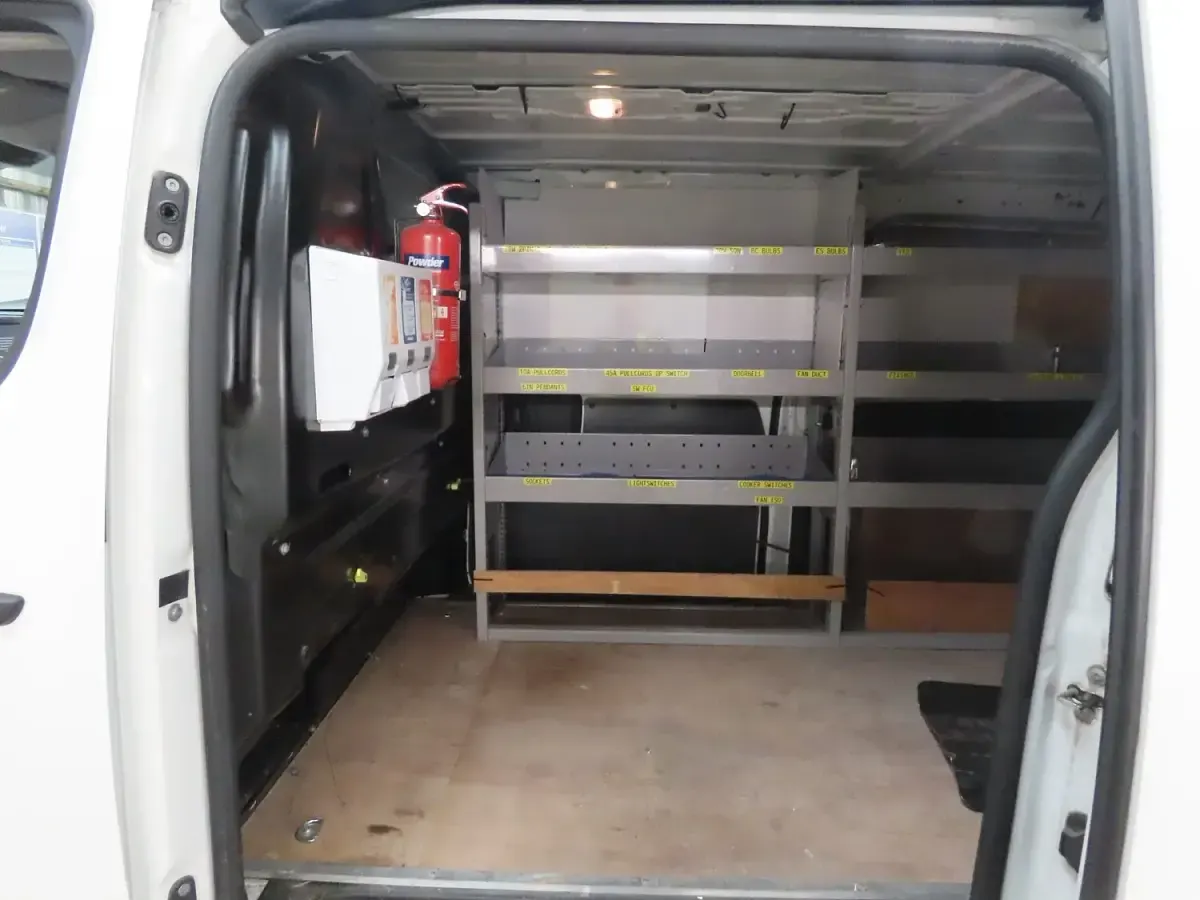 Used Vauxhall Vivaro 100 HP (73 kW) 2022 White MPV