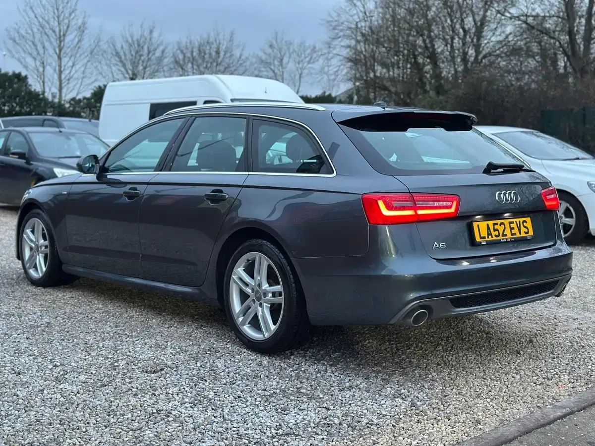 Used Audi A6 S-Line 190 HP (139 kW) 2014 Grey Estate