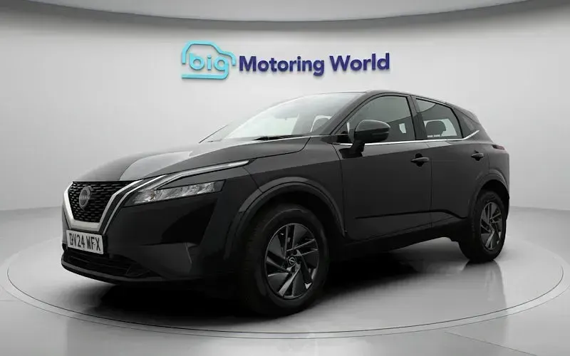 Used Nissan Qashqai Acenta Premium 140 HP (102 kW) 2023 Black SUV