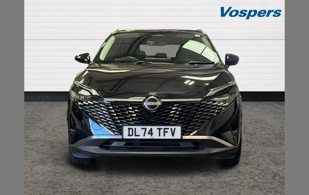 Used Nissan Qashqai N-Connecta 138 HP (101 kW) 2024 Black SUV