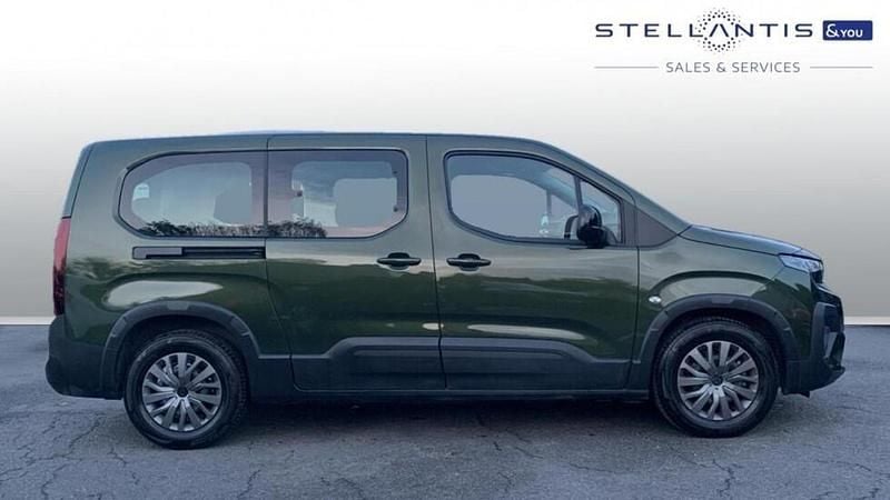 Green Used 2024 Peugeot e-Rifter Allure MPV | £22,596 (Good price) - Image 1/4