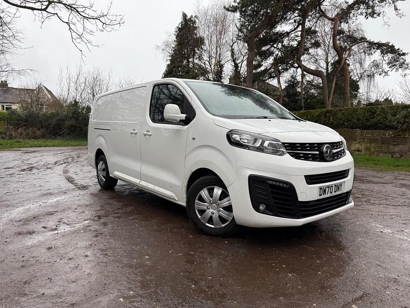 Used Vauxhall Vivaro Sportive 100 HP (73 kW) 2021 White MPV