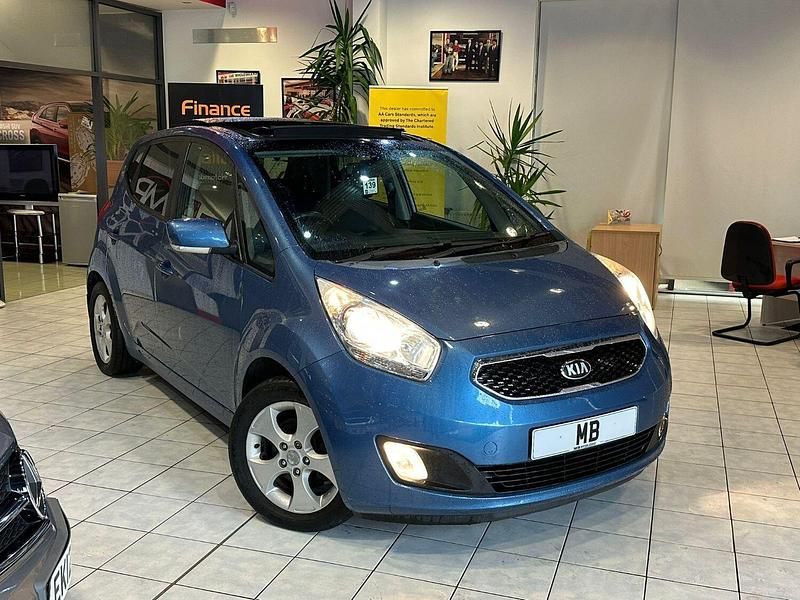 Blue Used 2014 Kia Venga Hatchback | £2,492 - Image 1/4