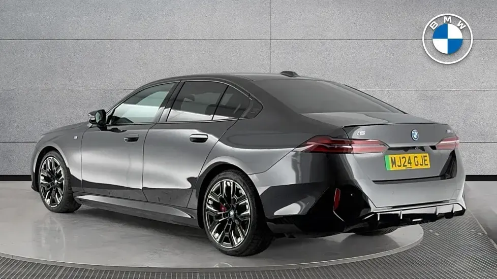 Usado BMW i5 Comfort Edition 436 kW (593 CV) 2024 Gris