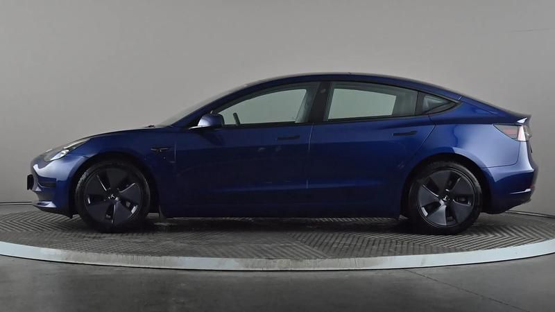 Used Tesla Model 3 Standard Range 180 kW (245 HP) 2021 Blue Sedan