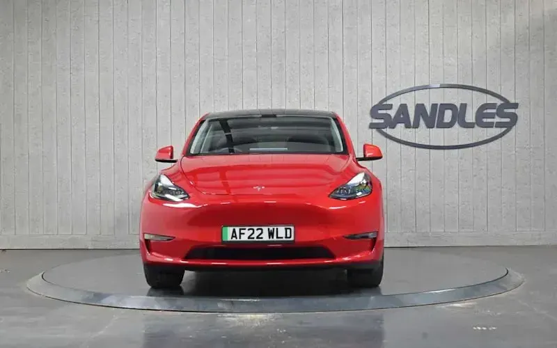 Used Tesla Model Y Long Range AWD 286 kW (389 HP) 2025 SUV