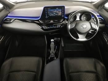 Used Toyota C-HR 122 HP (89 kW) 2020 White SUV