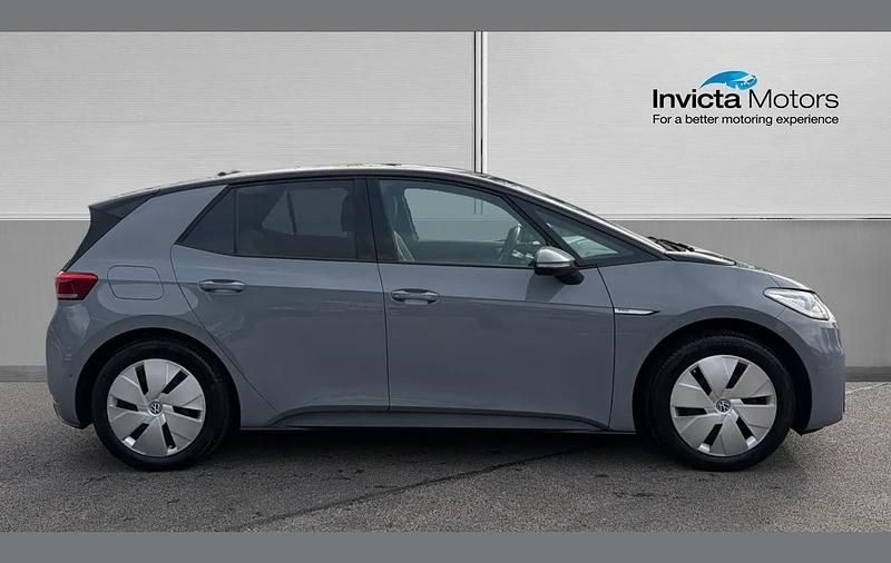 Used VW ID.3 Pro 106 kW (145 HP) 2023 Moonstone grey Hatchback