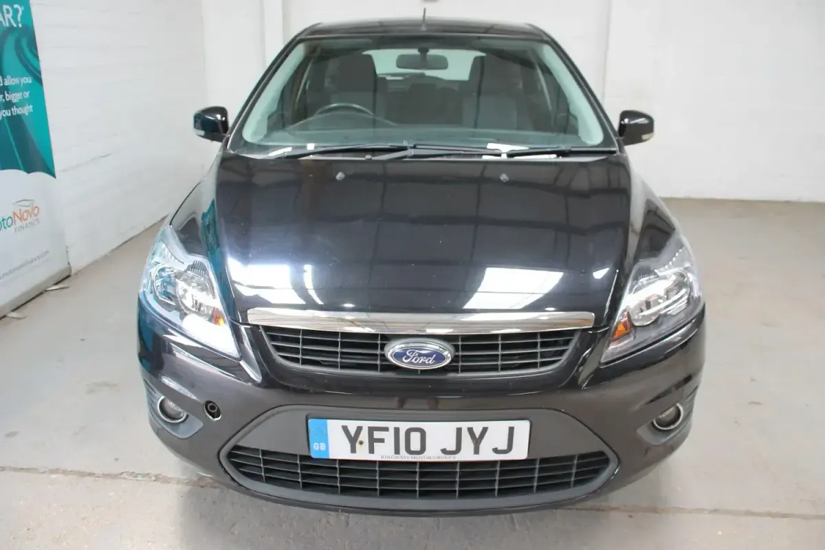 Used Ford Focus Zetec 2010 Black Hatchback
