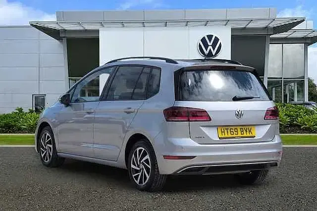 Used VW Golf VII Match 2020 Tungsten silver Hatchback