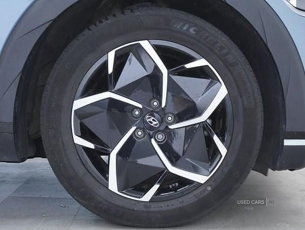 Used Hyundai Ioniq SE 125 kW (170 HP) 2024 Blue Hatchback