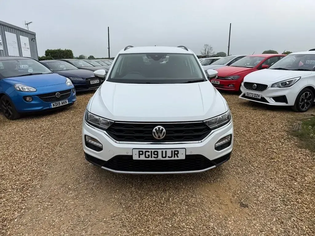 Begagnad VW T-Roc SE 115 HK (84 kW) 2019 Vit SUV