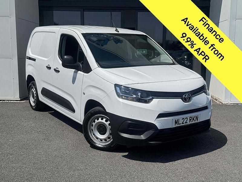 White Used 2022 Toyota Proace Active Van | £8,500 (Good price) - Image 1/3