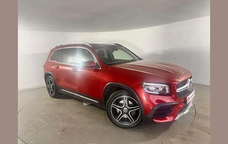 Used Mercedes GLB200 AMG Line Premium 161 HP (118 kW) 2023 Red SUV