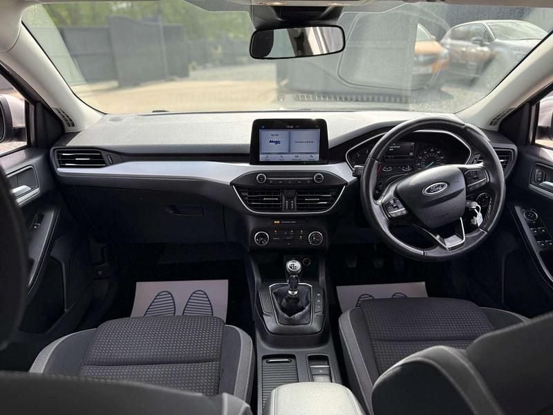 Used Ford Focus Zetec 120 HP (88 kW) 2026 Silver Estate