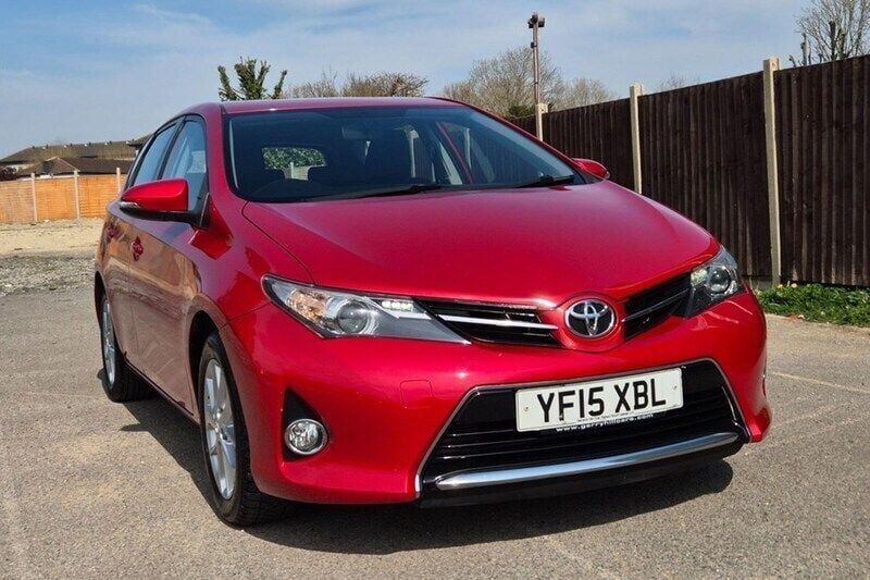 Used 2015 Toyota Auris | £6,000 (Fair price) - Image 1/1