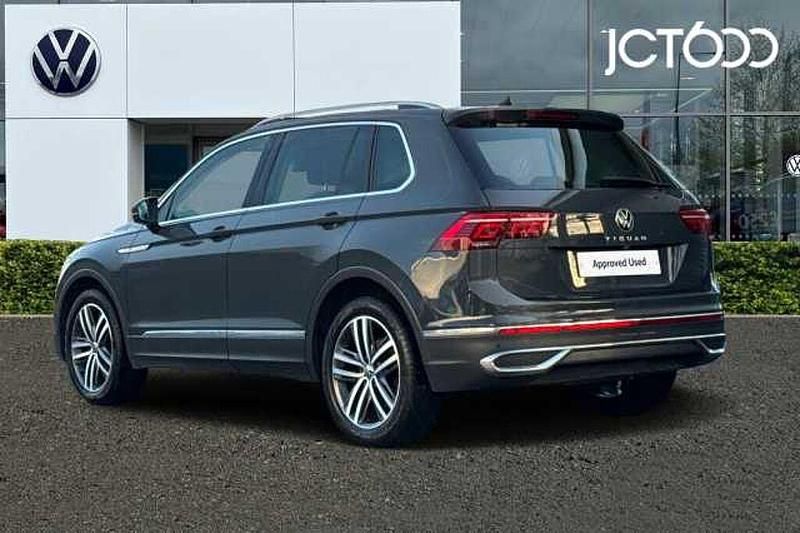 Used VW Tiguan Elegance 150 HP (110 kW) 2022 Grey SUV