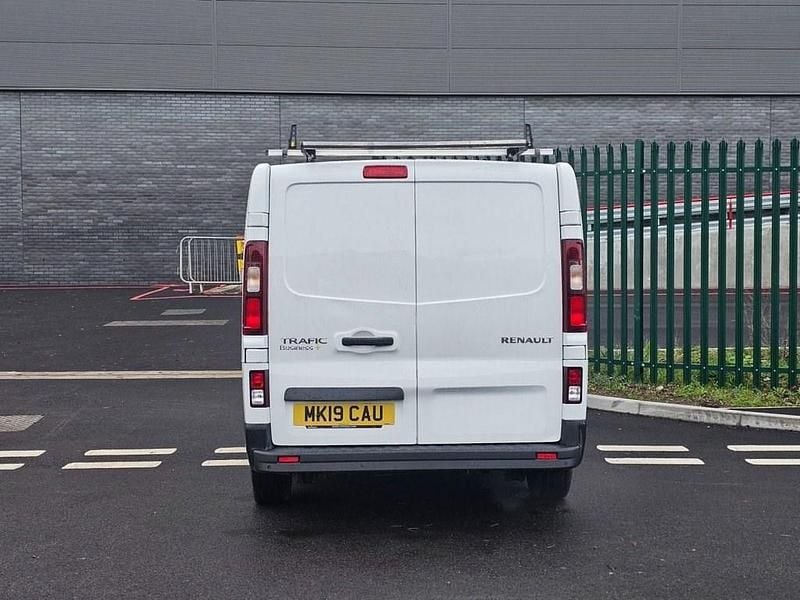 Used Renault Trafic Business 2019 White MPV