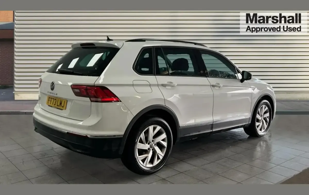 Used VW Tiguan Life 147 HP (108 kW) 2023 White SUV