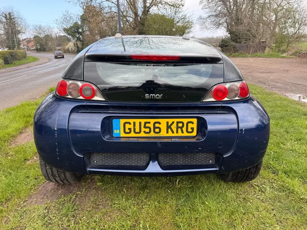 Used Smart Roadster 80 HP (58 kW) 2006 Silver Cabriolet