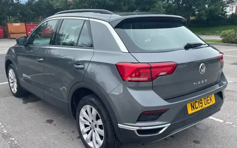 Used VW T-Roc SE 116 HP (85 kW) 2019 SUV