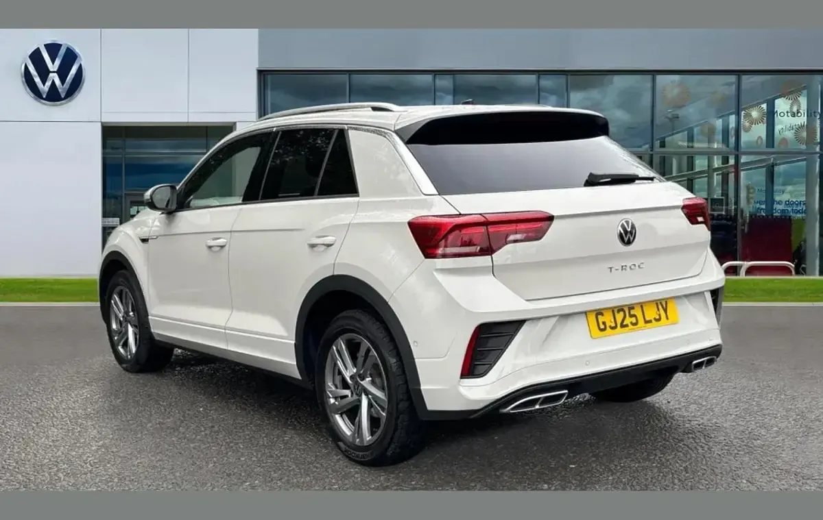 Usado VW T-Roc Cabriolet R-line 147 HP (108 kW) 2025 Cinzento SUV