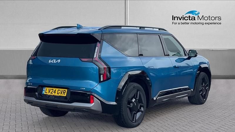 Used Kia EV9 GT-Line S 281 kW (383 HP) 2024 Blue SUV
