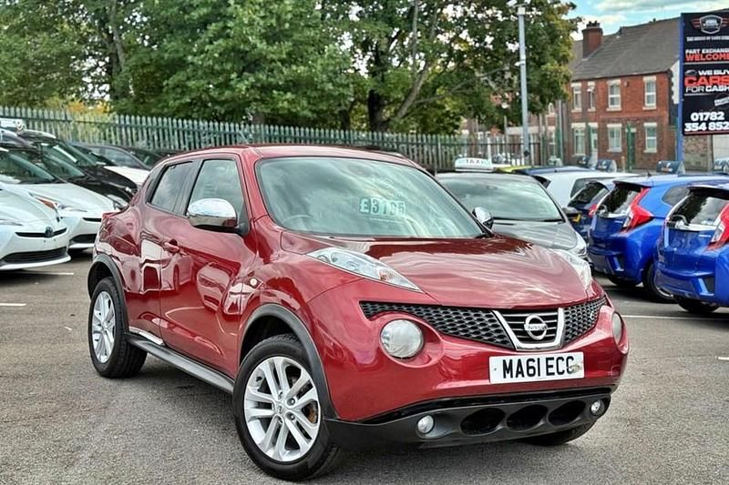 Red Used 2011 Nissan Juke Tekna SUV | £3,195 (Fair price) - Image 1/1