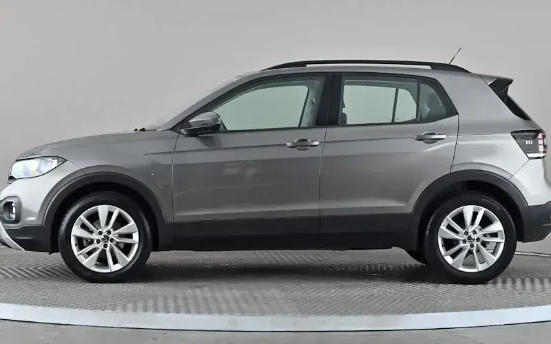 Used VW T-Cross SE 110 HP (80 kW) 2023 SUV