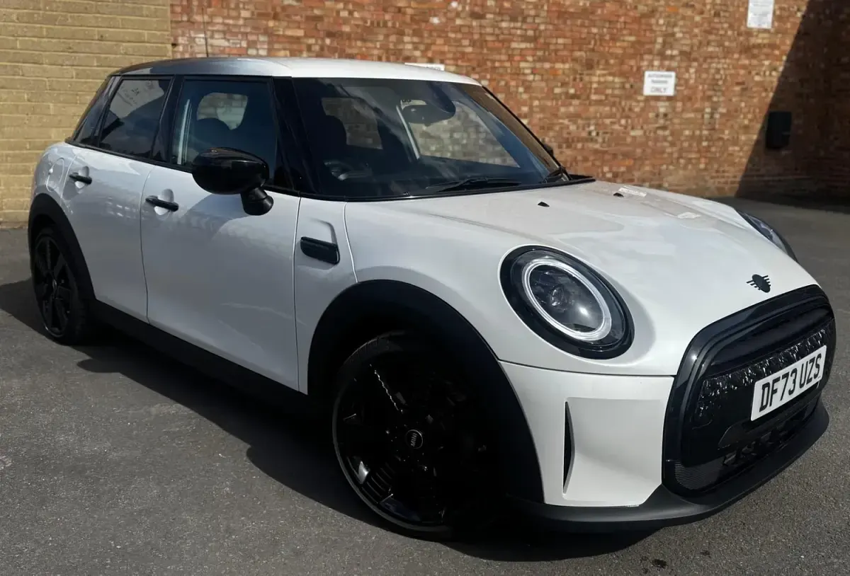 Used Mini Cooper Exclusive 2024 White Hatchback