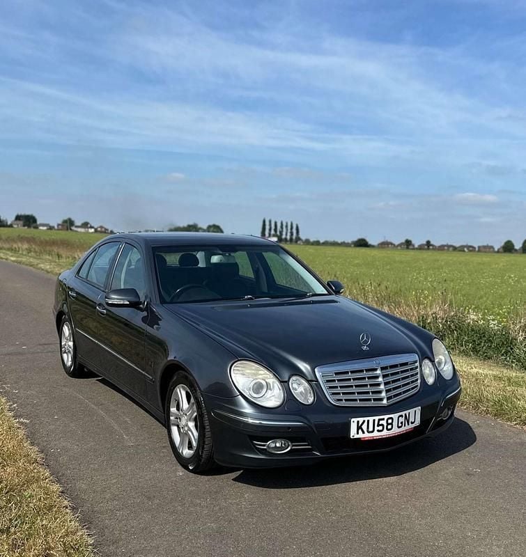 Grey Used 2008 Mercedes E220 Avantgarde Sedan | £1,595 (Fair price) - Image 1/4