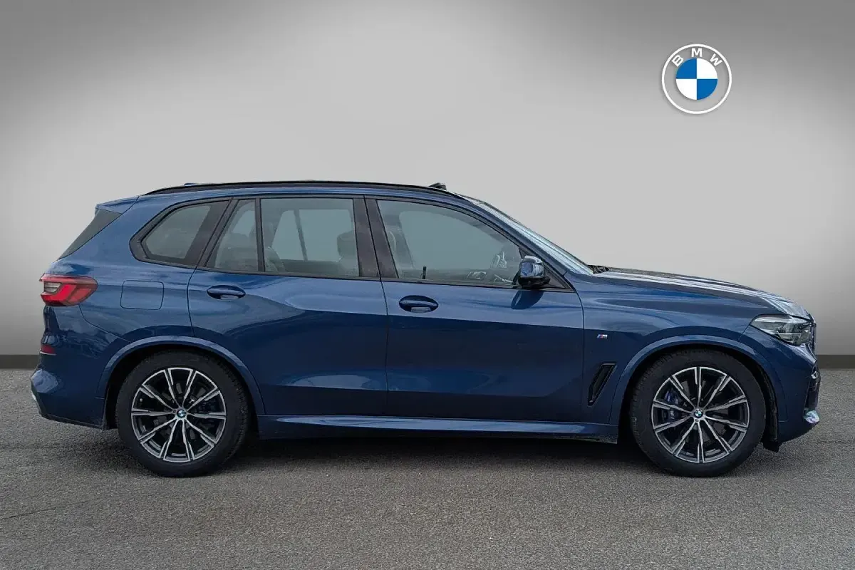 Used BMW X5 M Sport 282 HP (207 kW) 2022 Blue SUV