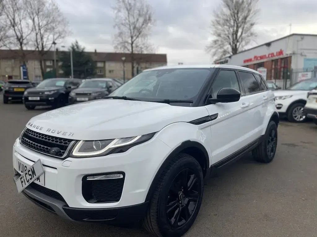 Used Land Rover Range Rover evoque SE 180 HP (132 kW) 2018 White SUV