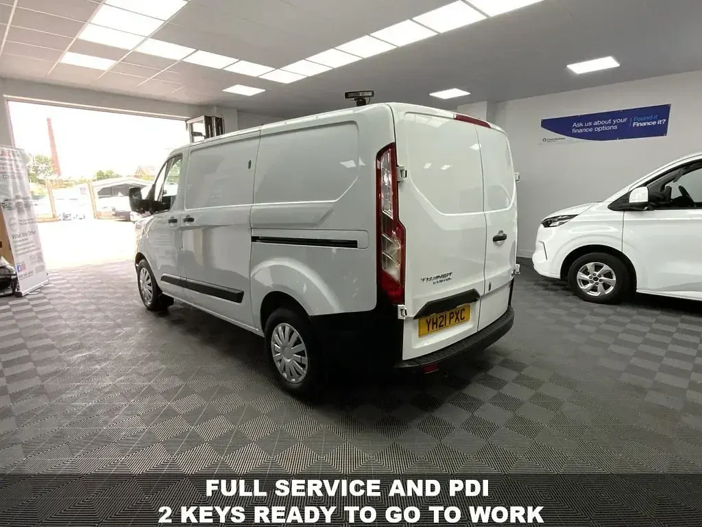 Used Ford Transit Custom S 105 HP (77 kW) 2021 White Van