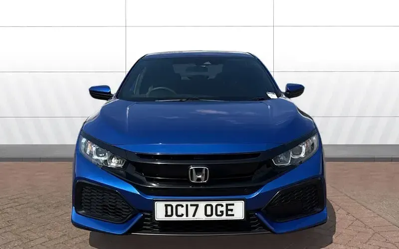 Used Honda Civic SE 129 HP (94 kW) 2018 Hatchback