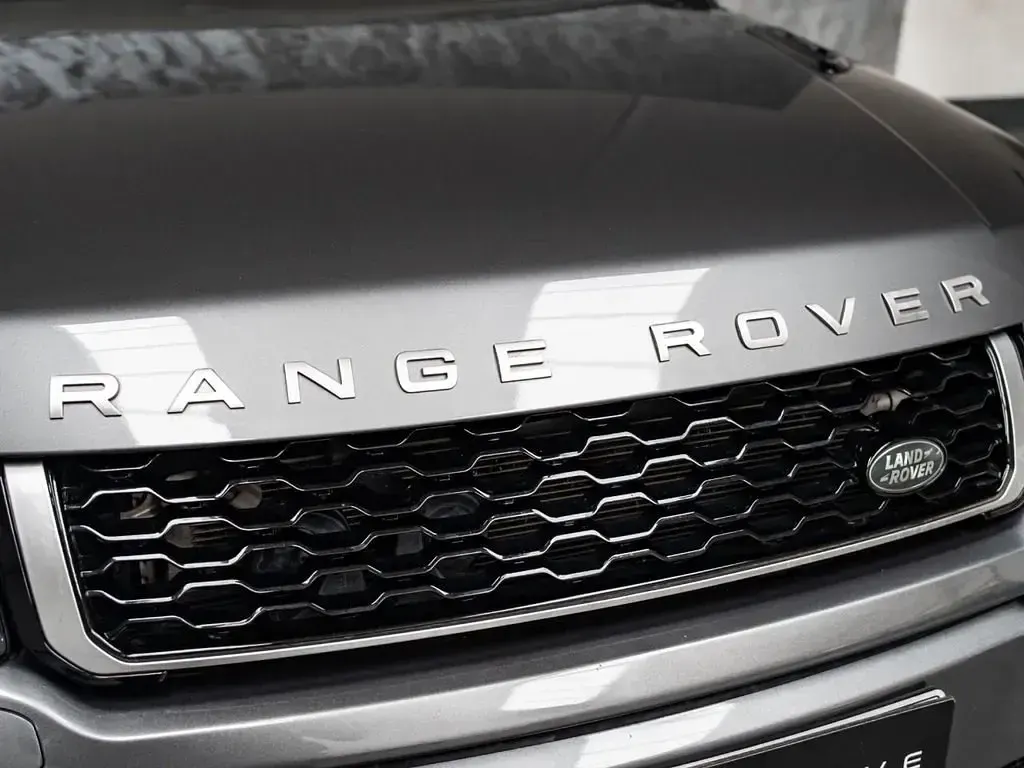 Gebraucht Land Rover Range Rover evoque HSE Dynamic 180 PS (132 kW) 2018 Grau Kombi