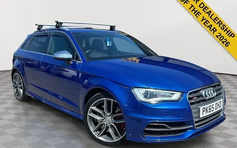 Used Audi S3 Sportback Comfort 300 HP (220 kW) 2015 Hatchback