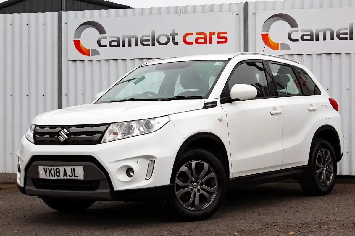 Used Suzuki Vitara SZ4 120 HP (88 kW) 2018 White SUV
