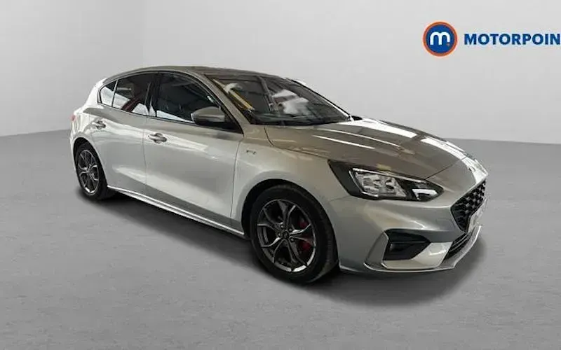 Used Ford Focus ST-Line 125 HP (91 kW) 2021 Hatchback