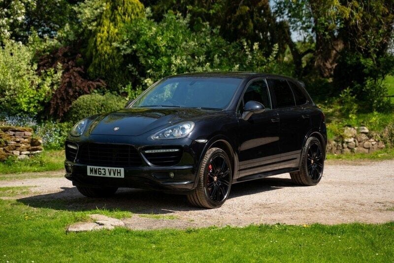 Black Used 2014 Porsche Cayenne Turbo SUV | £22,995 - Image 1/4