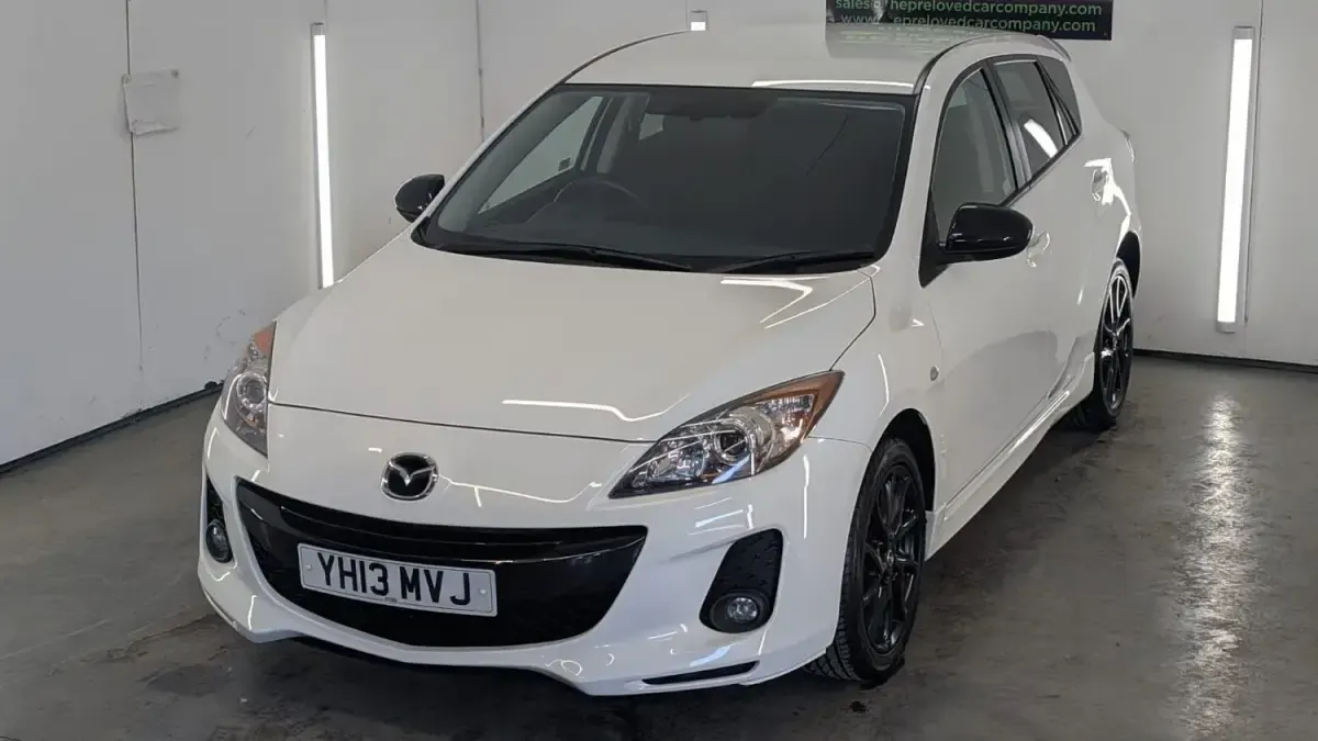 Usado Mazda 3 Edition 105 HP (77 kW) 2013 Branco Citadino